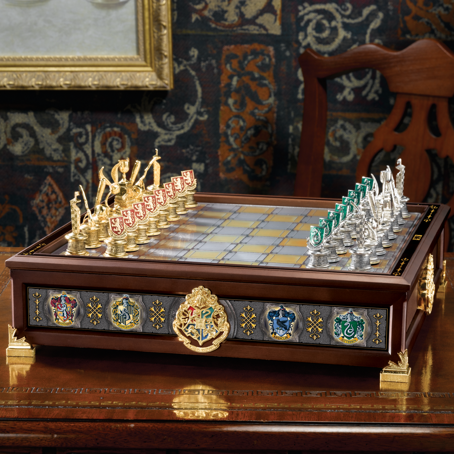 Quidditch Chess Set Silver & Gold Plated